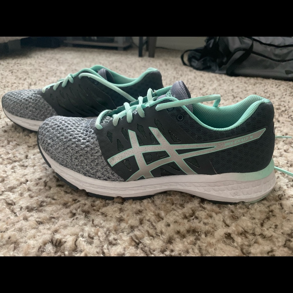 ASICS Gel Exalt 4